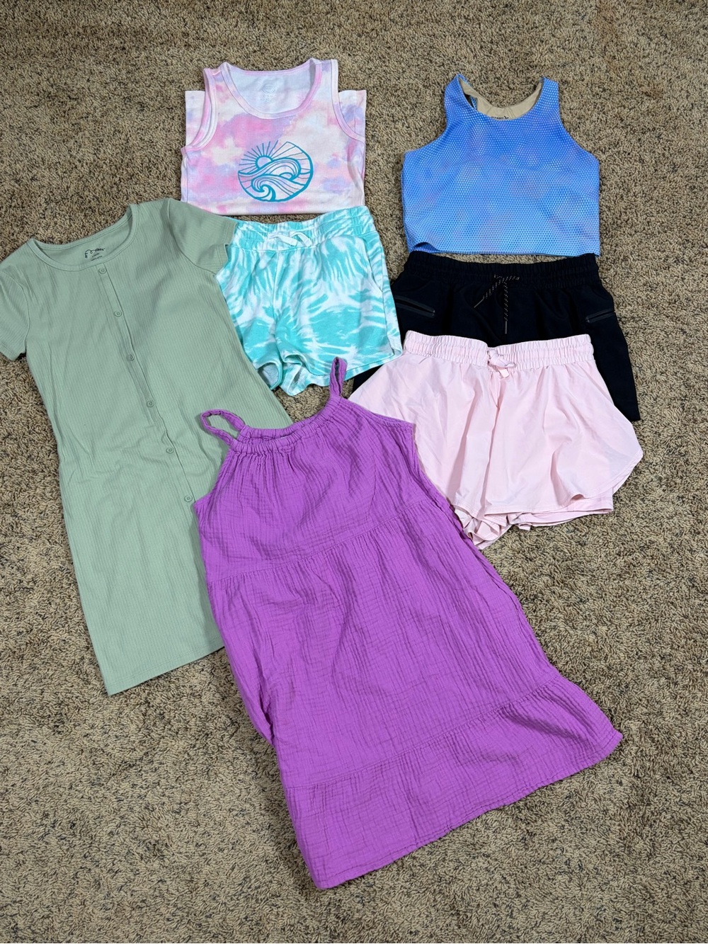 Girls summer 7 piece bundle. Shorts, tanks and dresses size 10/12